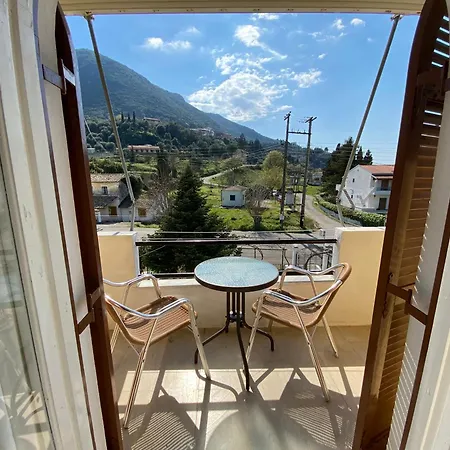 Apartment Ameli ,balcony With Mountain View, Kitchenette, 1km To By Likeyourhome