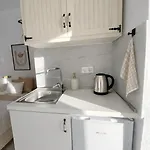 Ameli ,balcony With Mountain View, Kitchenette, 1km To By Likeyourhome Lejlighed *