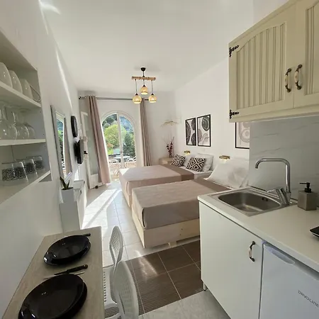Ameli ,balcony With Mountain View, Kitchenette, 1km To By Likeyourhome * Korfu