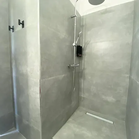 Ameli ,balcony With Mountain View, Kitchenette, 1km To By Likeyourhome *