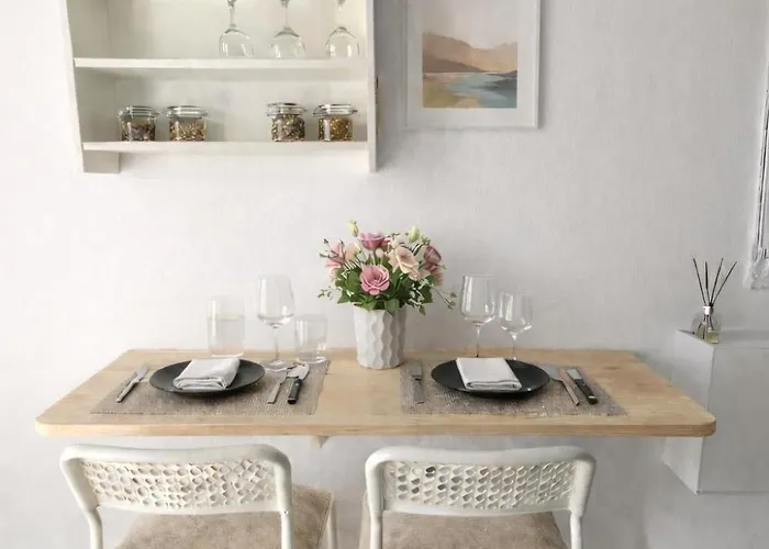 Ameli ,balcony With Mountain View, Kitchenette, 1km To By Likeyourhome Apartament