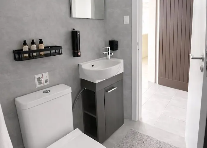 公寓 Ameli ,balcony With Mountain View, Kitchenette, 1km To By Likeyourhome